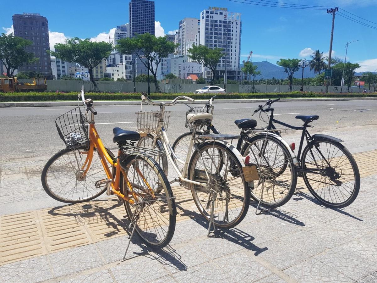 Royal Family Da Nang
